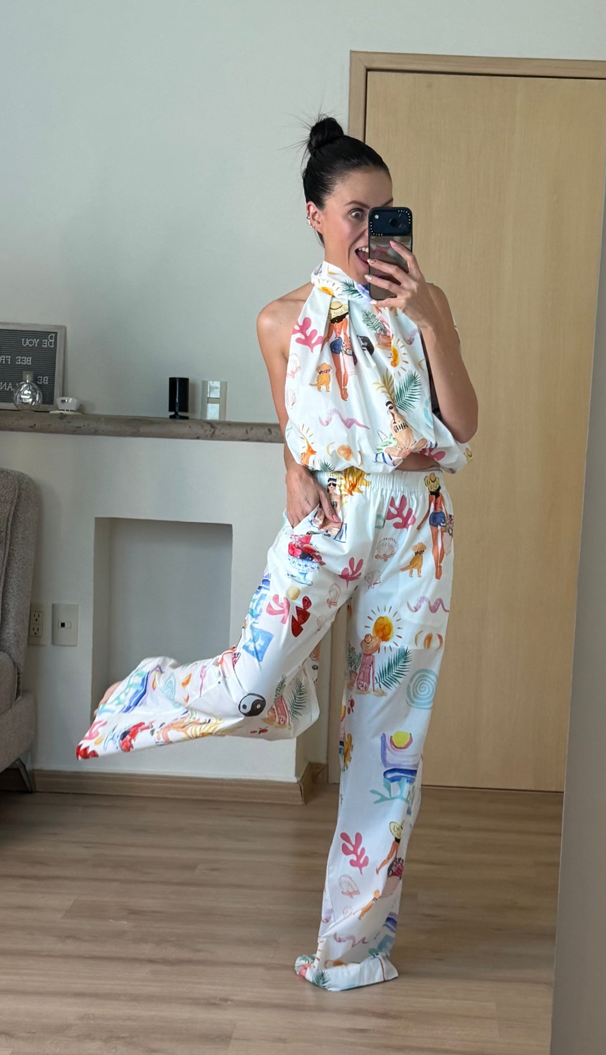 Conjunto para mujer de top y pantalón Print Beach color blanco estampado | Bellania