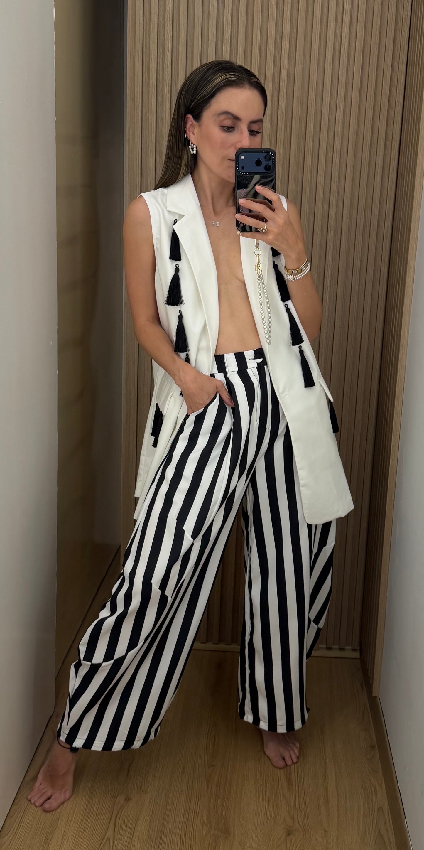 Conjunto Balloon con Pompones Blanco y Negro | Bellania