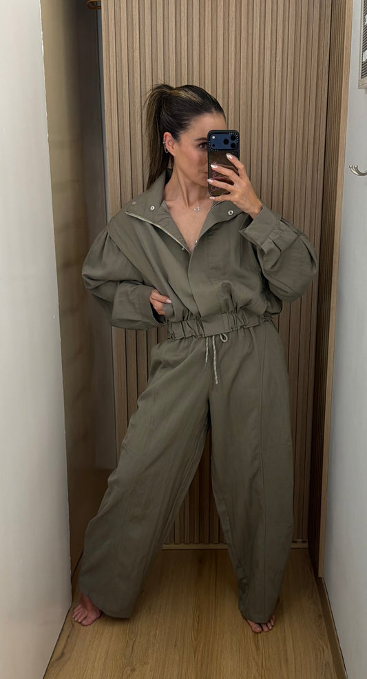 SET OLIVE GRAY PANTS