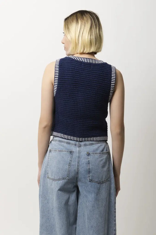 Knit crop vest