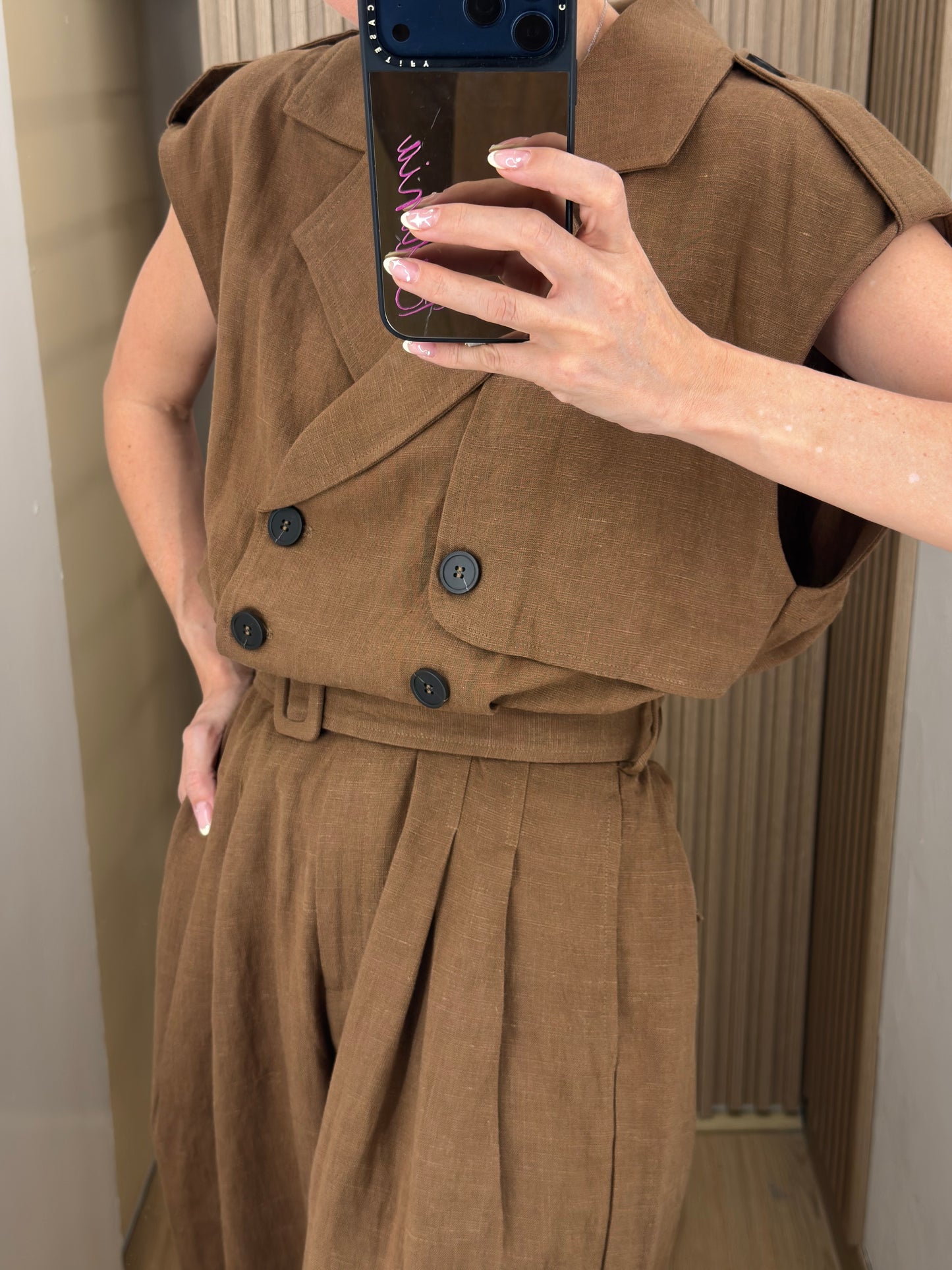 JUMPSUIT COLLAR