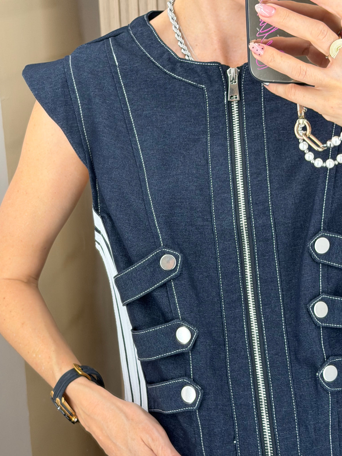 PANTS BARREL AND VEST
