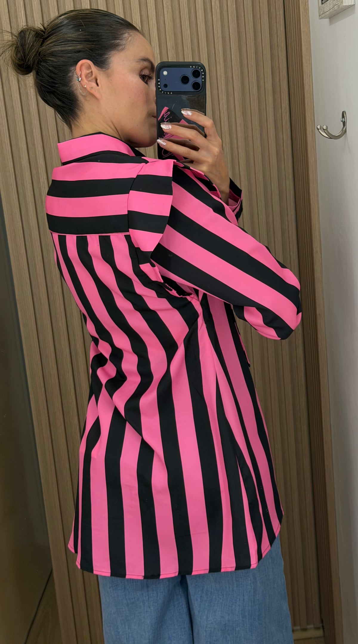 BLUSA NEGRA RAYAS