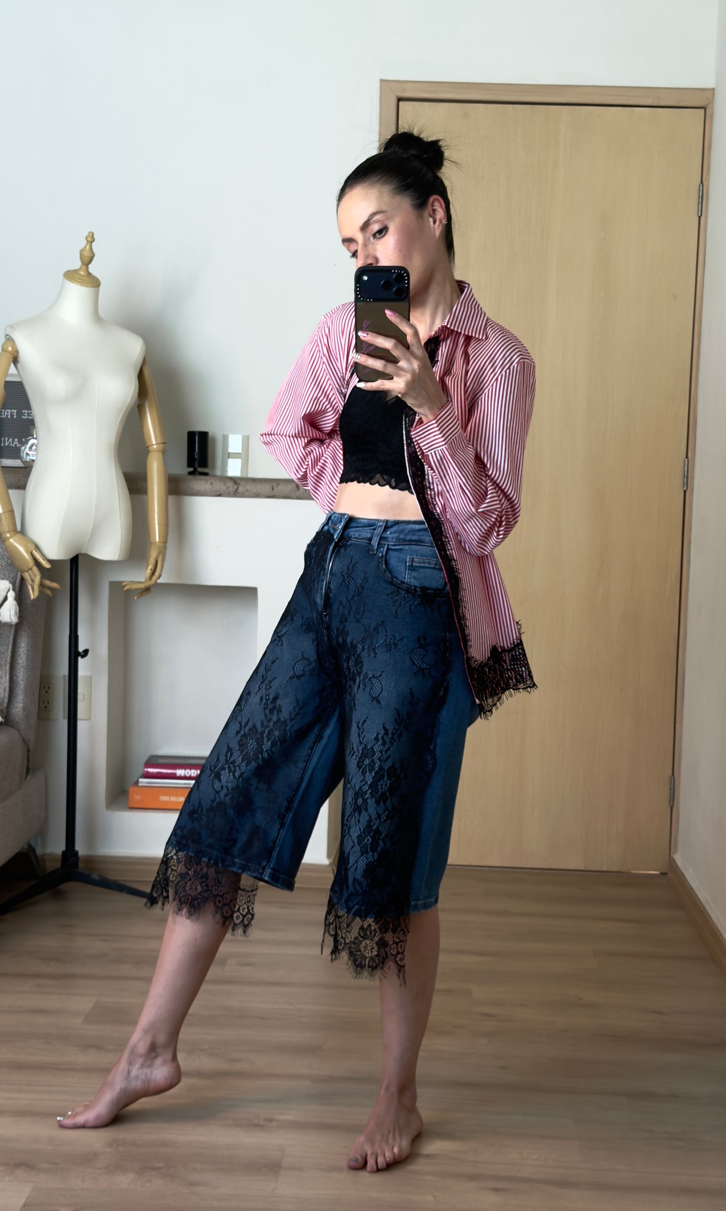 LACE DENIM JORTS