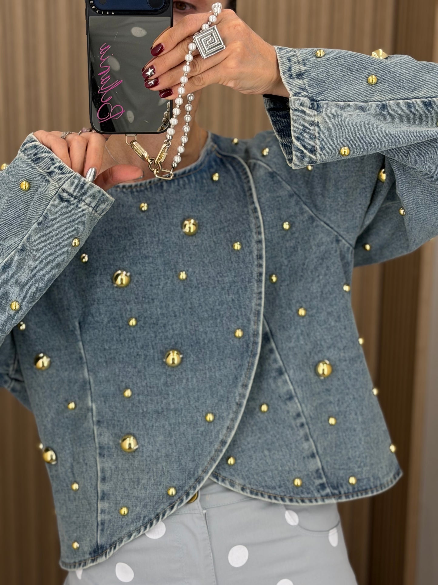 Chaqueta Denim Azul con Aplicaciones Doradas