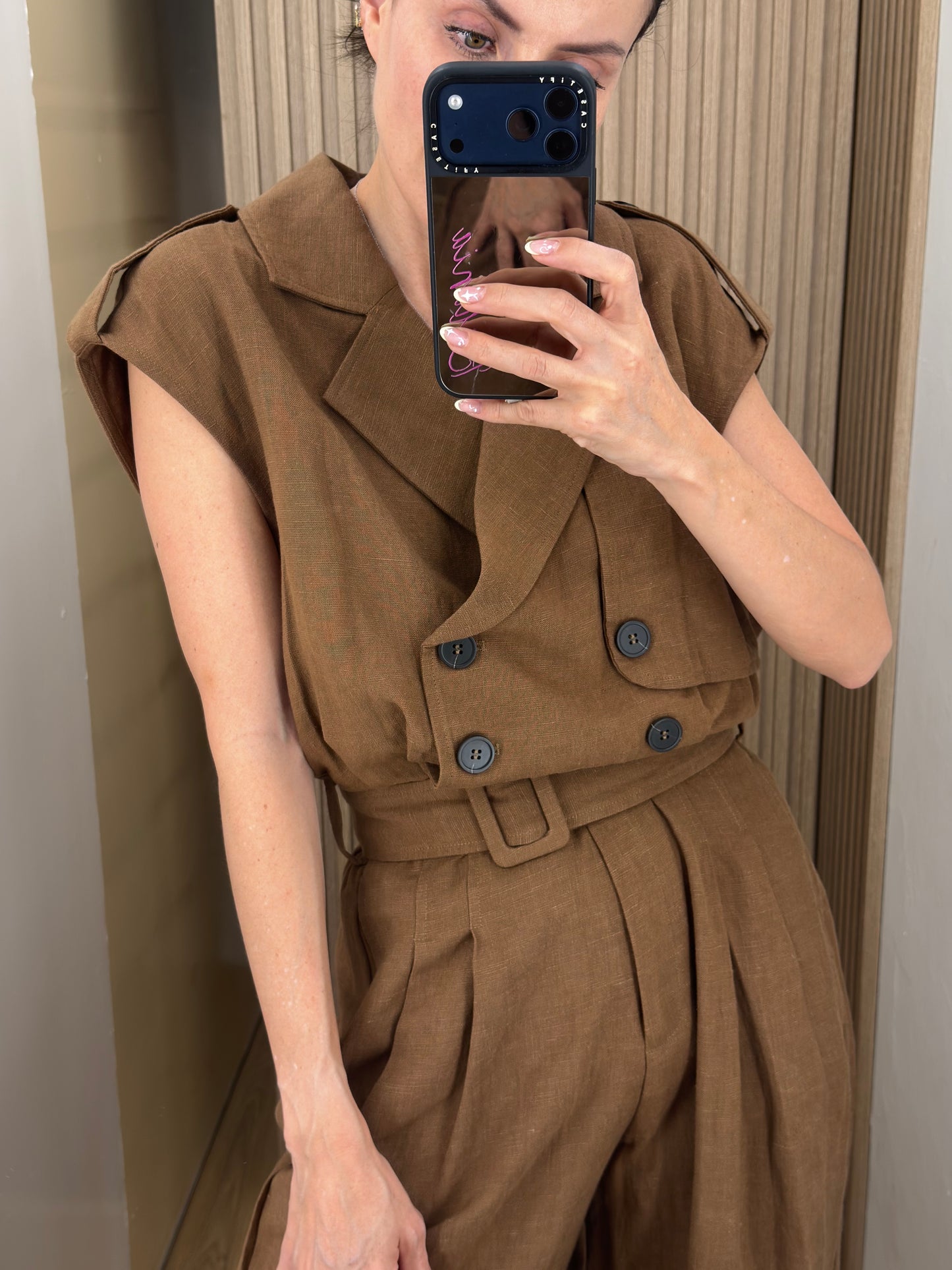 JUMPSUIT COLLAR