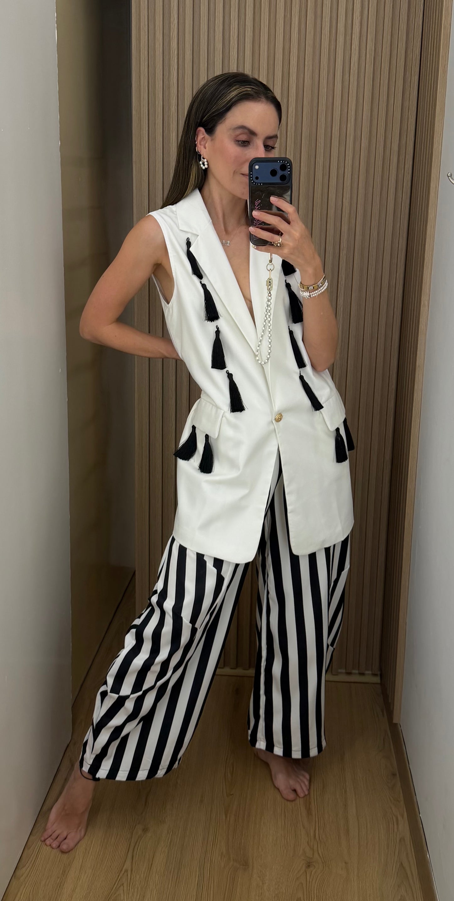 Conjunto Balloon con Pompones Blanco y Negro | Bellania