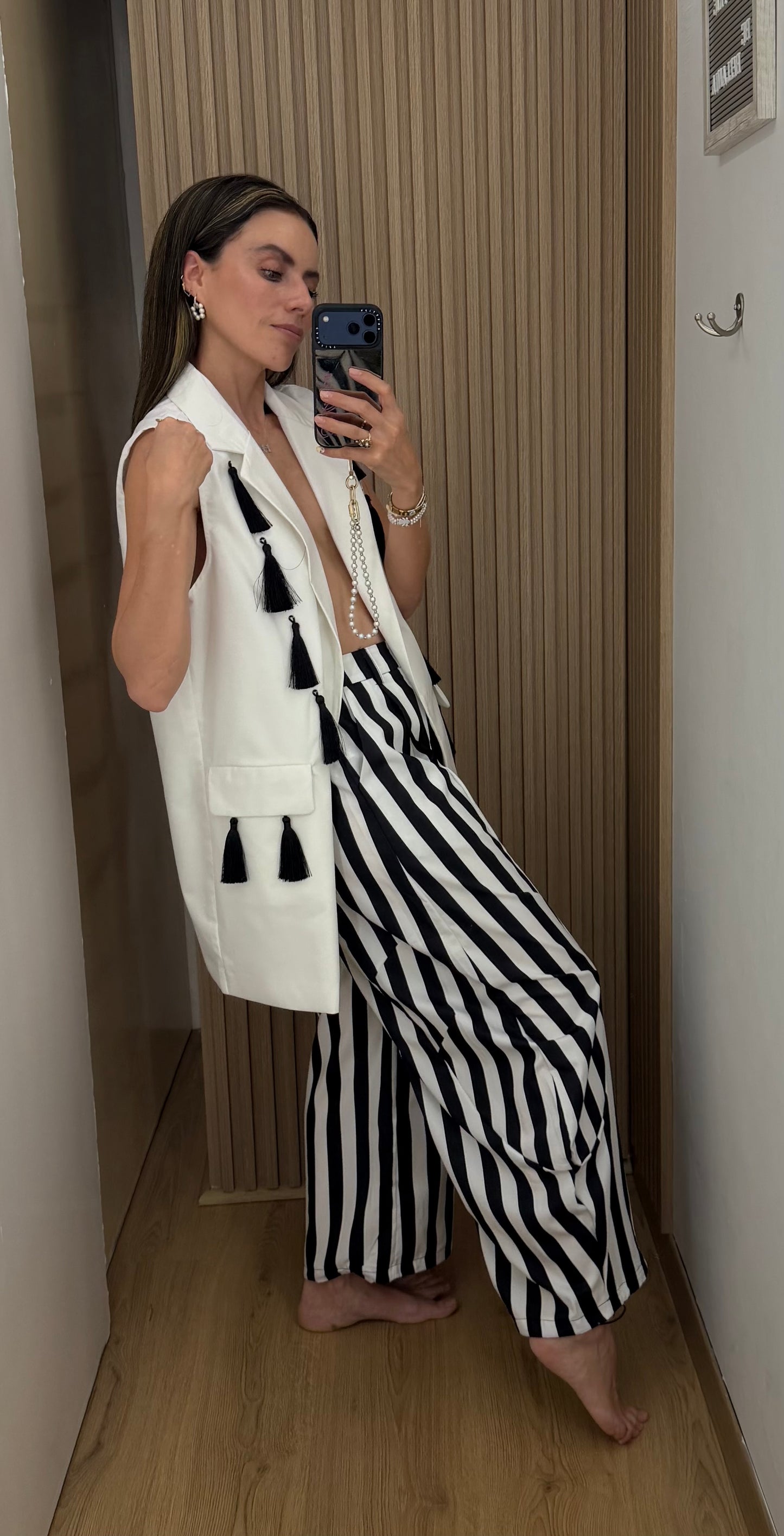 Conjunto Balloon con Pompones Blanco y Negro | Bellania