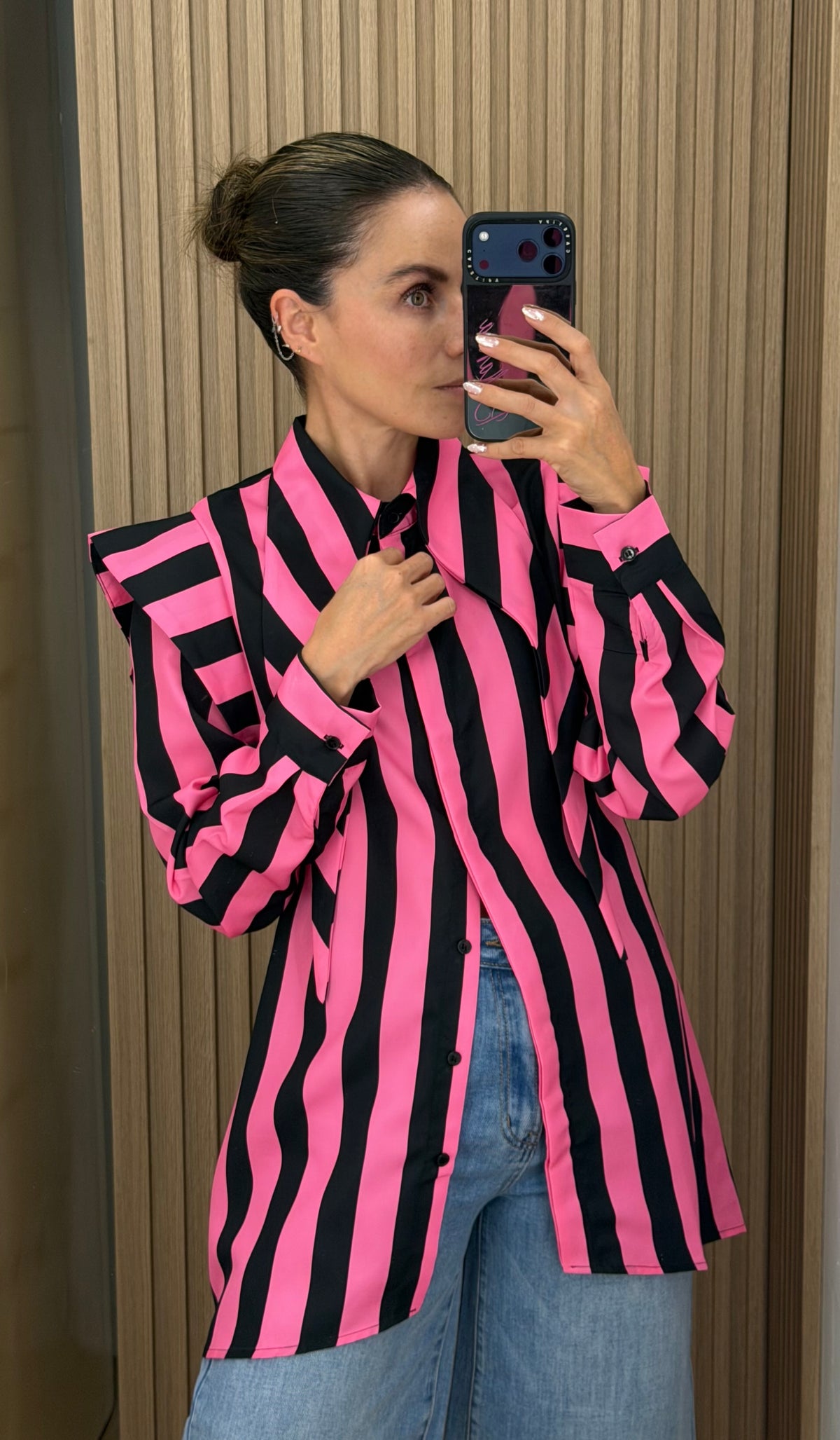 BLUSA NEGRA RAYAS