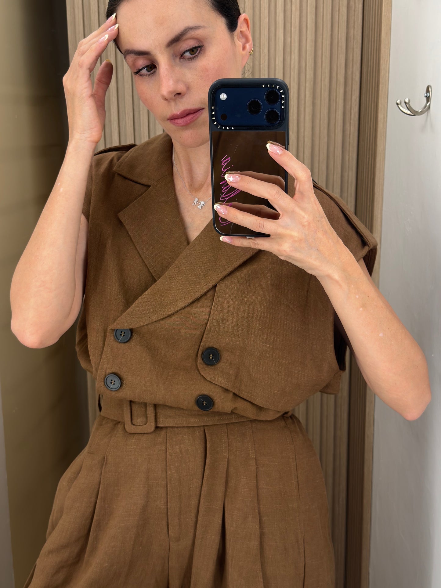 JUMPSUIT COLLAR