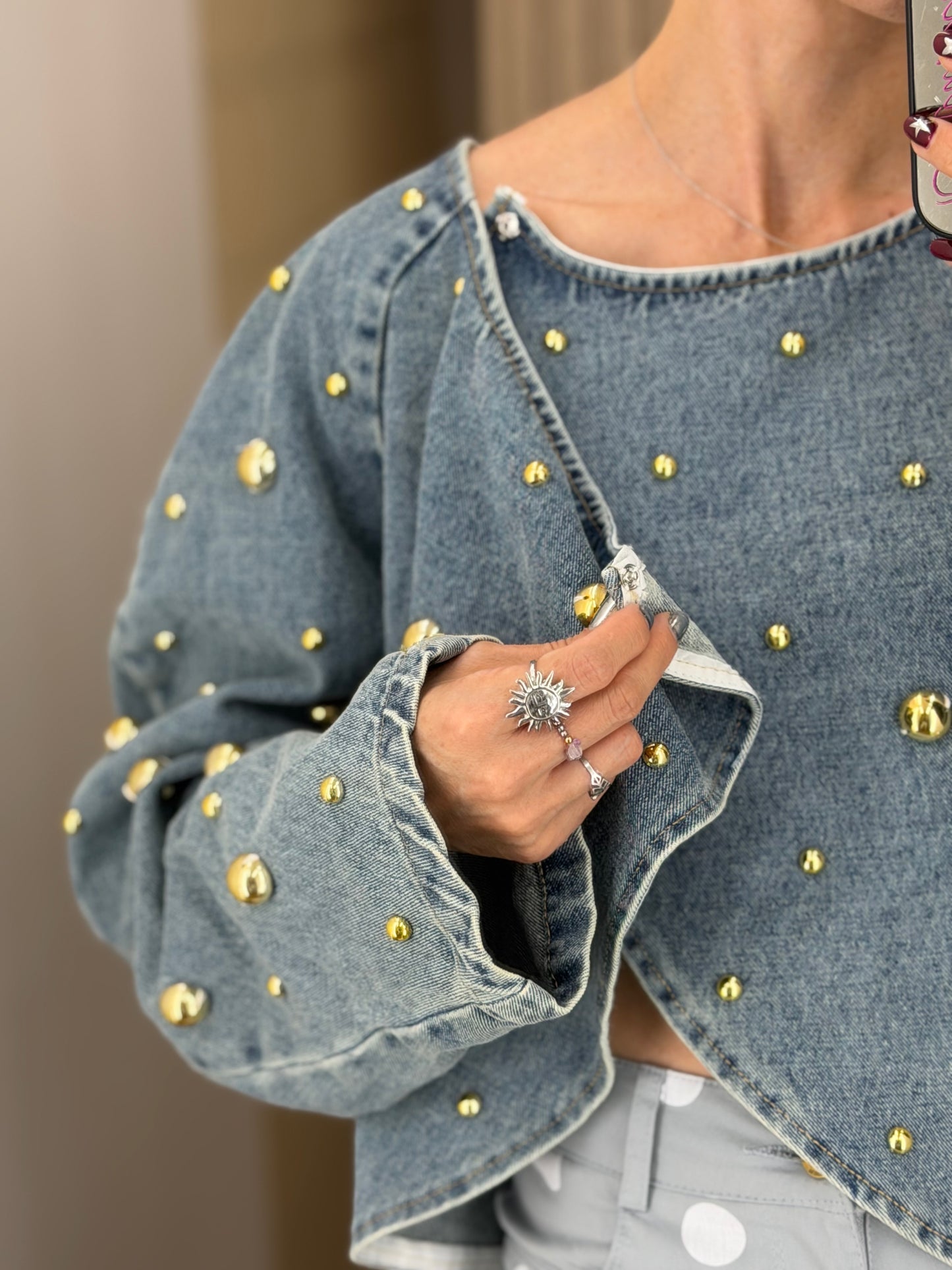 Chaqueta Denim Azul con Aplicaciones Doradas