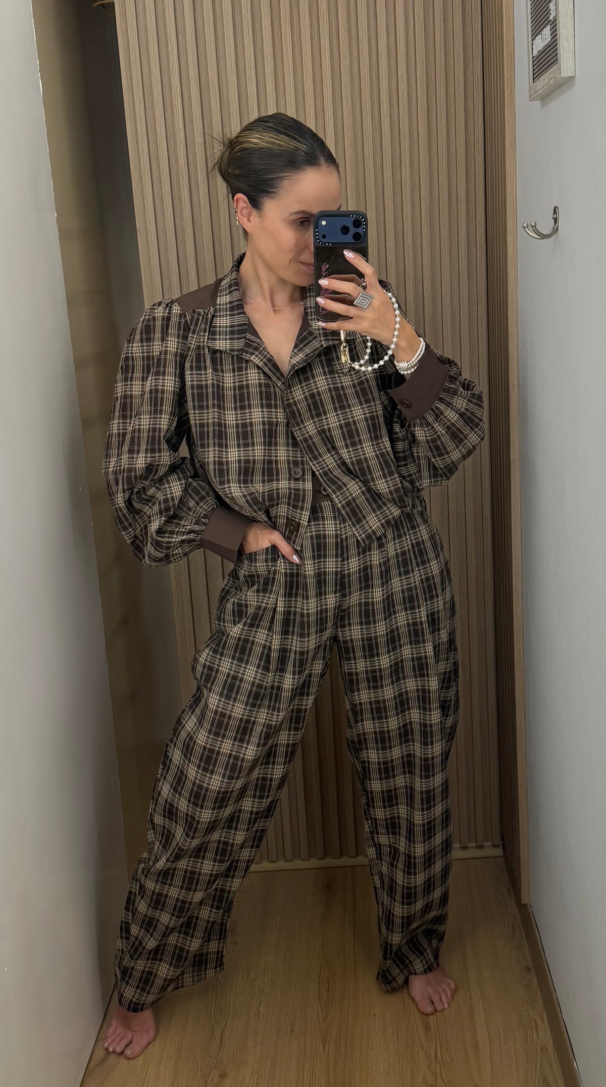 SET BROWN PLAID