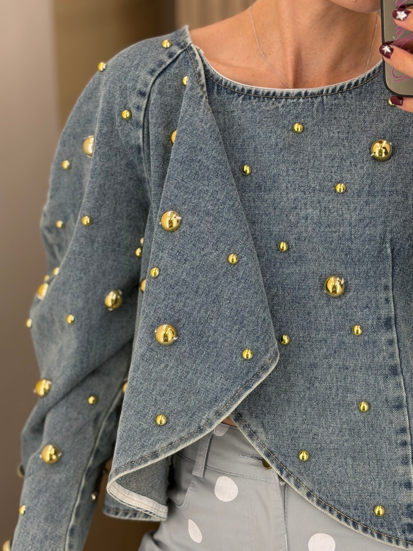 Chaqueta Denim Azul con Aplicaciones Doradas