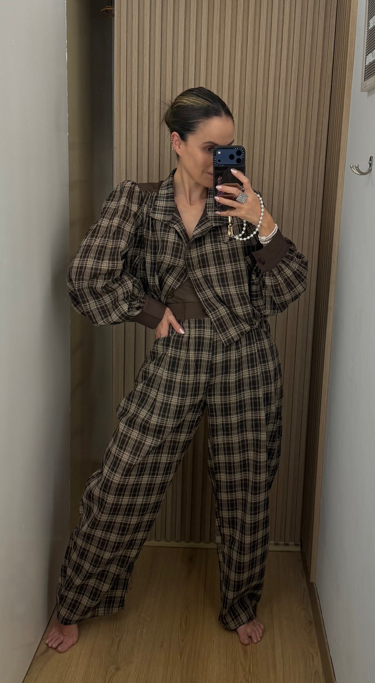 SET BROWN PLAID