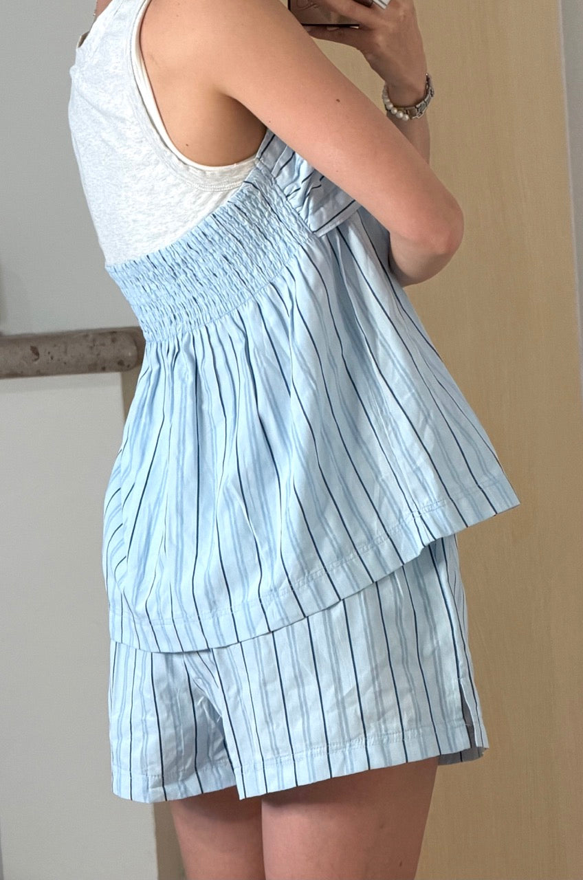 Set shorts stripe top