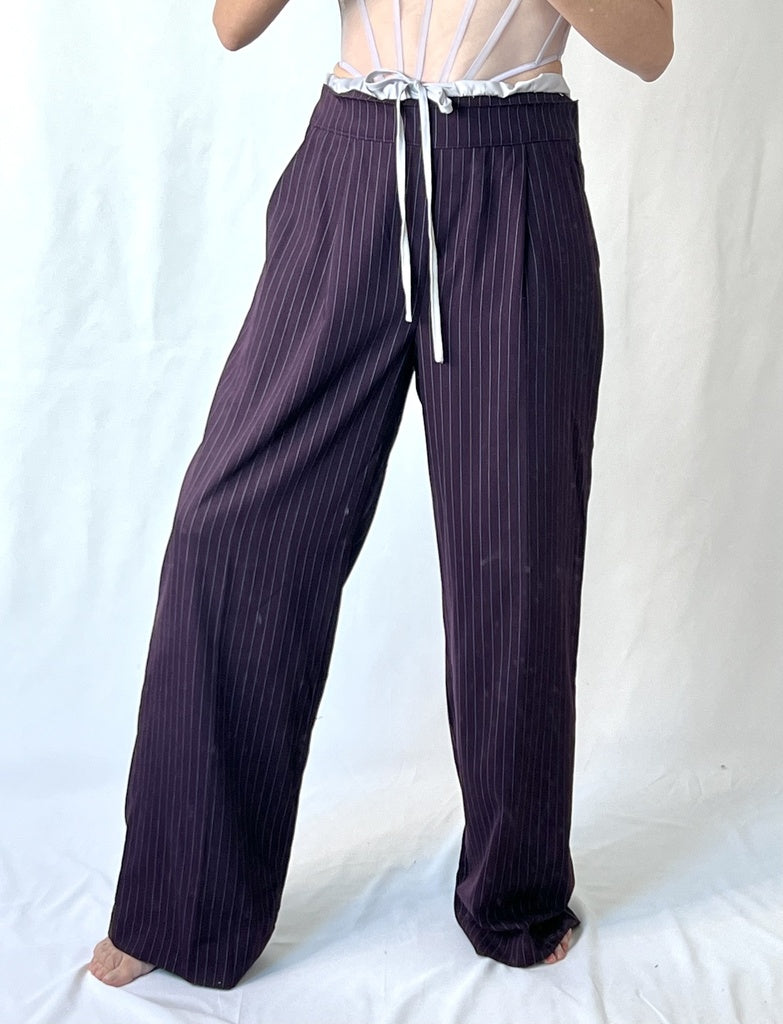 Pantalón rayas burgundy